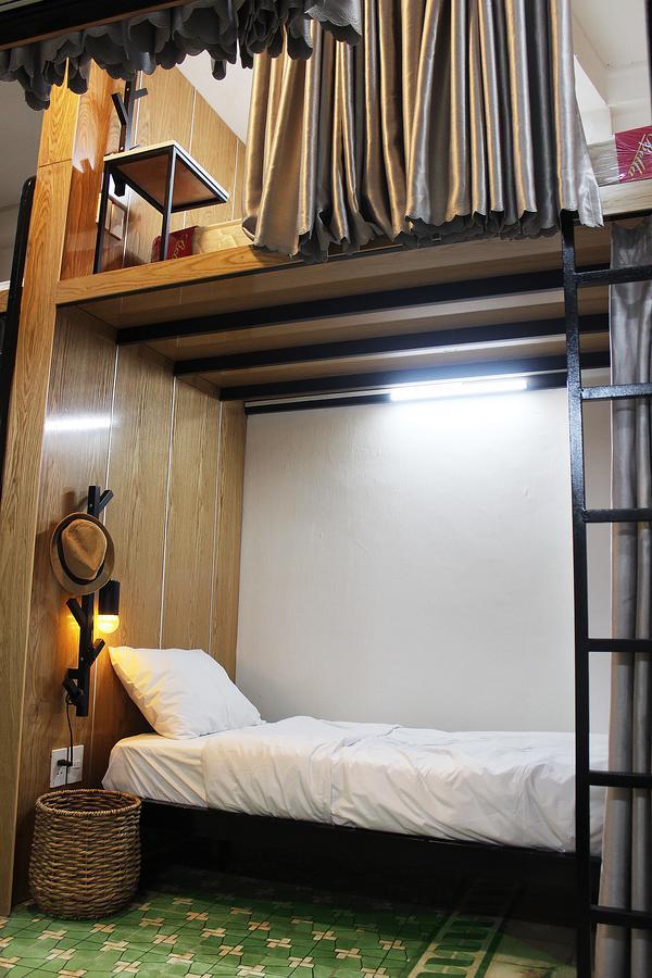 Sgn Living Bed & Breakfast Ho Chi Minh City Bagian luar foto