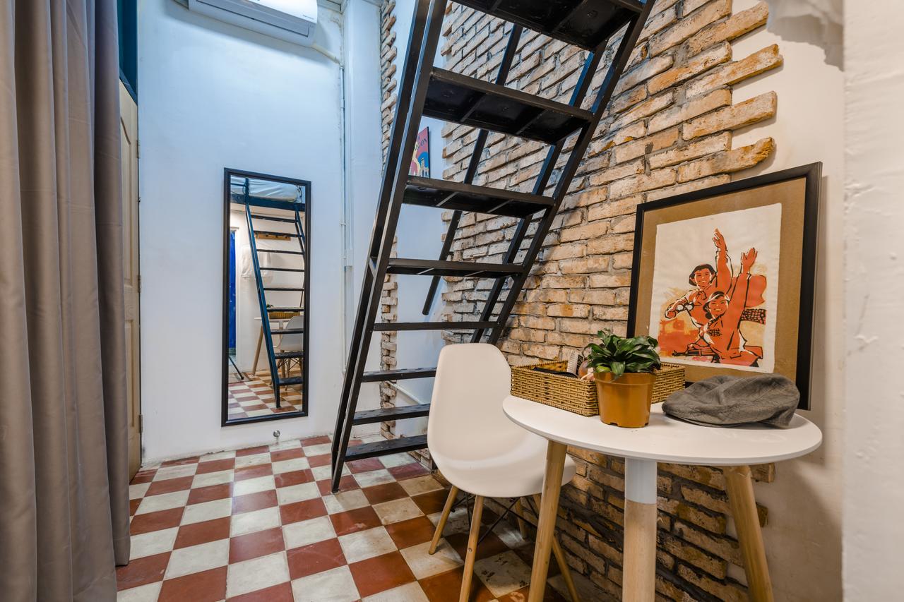 Sgn Living Bed & Breakfast Ho Chi Minh City Bagian luar foto